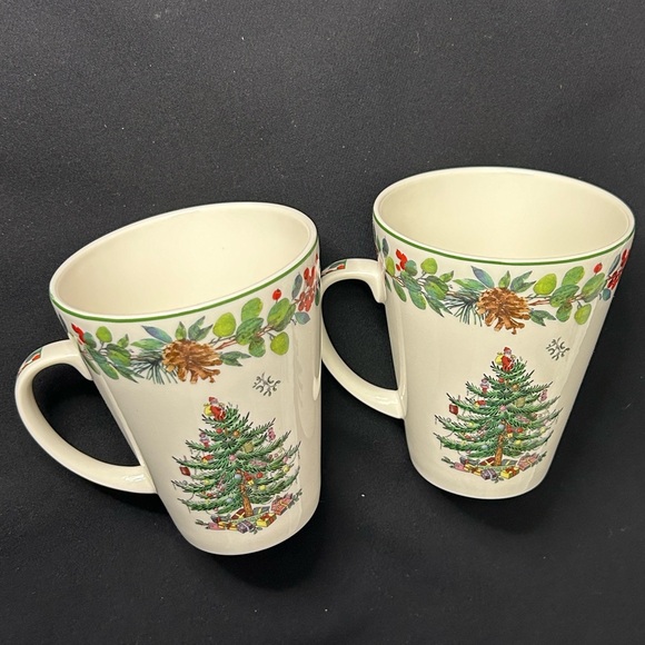 2 Spode 2022 Christmas Tree Annual Collection Mugs New w/o box - Picture 5 of 7